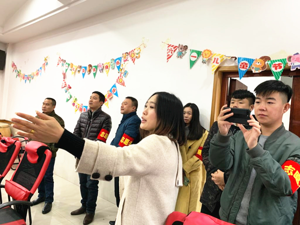 图为 参观校园 WilliamHill体育